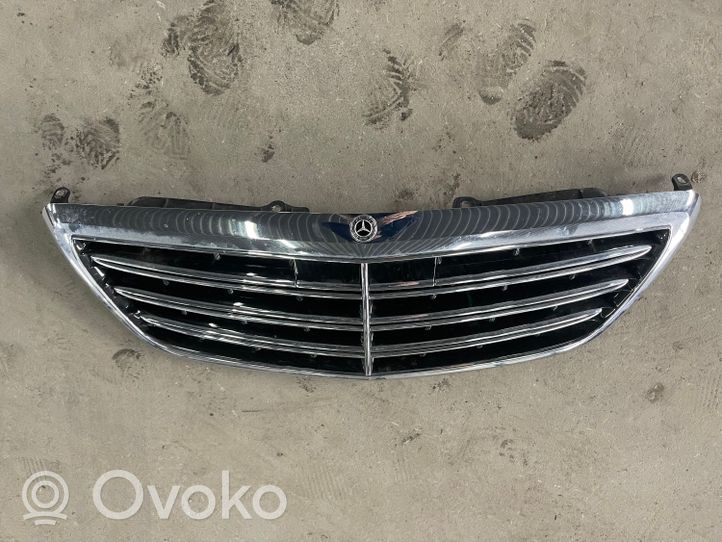 Mercedes-Benz S W222 Atrapa chłodnicy / Grill A2228802400