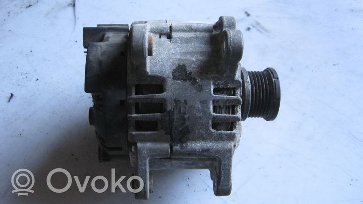 Volkswagen Amarok Generator/alternator 03L903024S