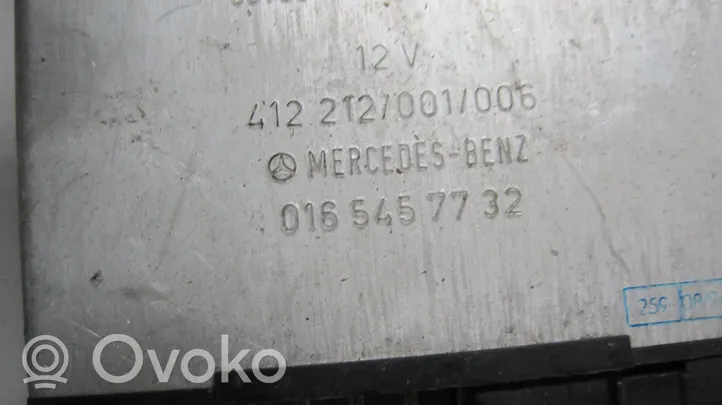 Mercedes-Benz S W140 Variklio valdymo blokas 0165457732