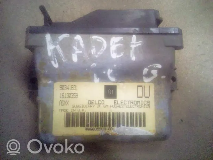 Opel Kadett C Calculateur moteur ECU 16130359