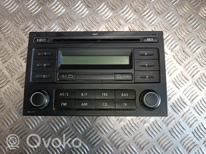 Volkswagen Polo Radio/CD/DVD/GPS-pääyksikkö 6Q0035152A