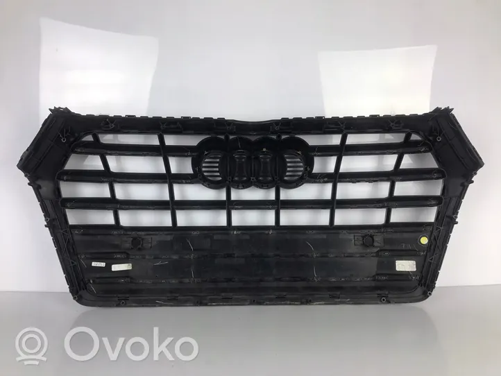 Audi Q5 SQ5 Maskownica / Grill / Atrapa górna chłodnicy 80A853651C