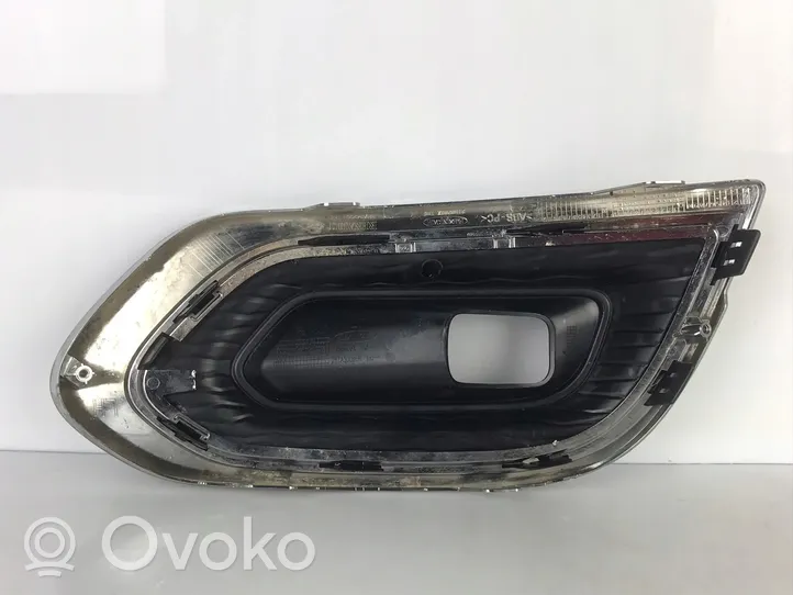 Renault Kadjar Etupuskurin alempi jäähdytinsäleikkö 261A30096R