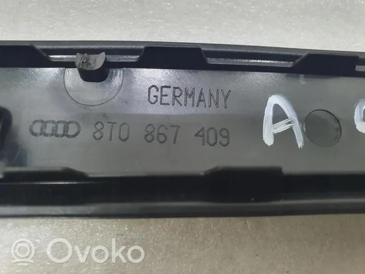 Audi A5 8T 8F Apdaila priekinių durų (moldingas) 8T0867409