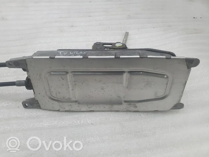 Volkswagen Touran I Selector/cambiador de marcha en la caja de cambios 1K0711091A