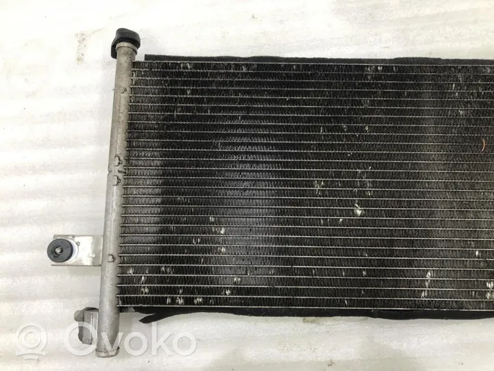 Nissan Navara D22 Radiateur condenseur de climatisation 