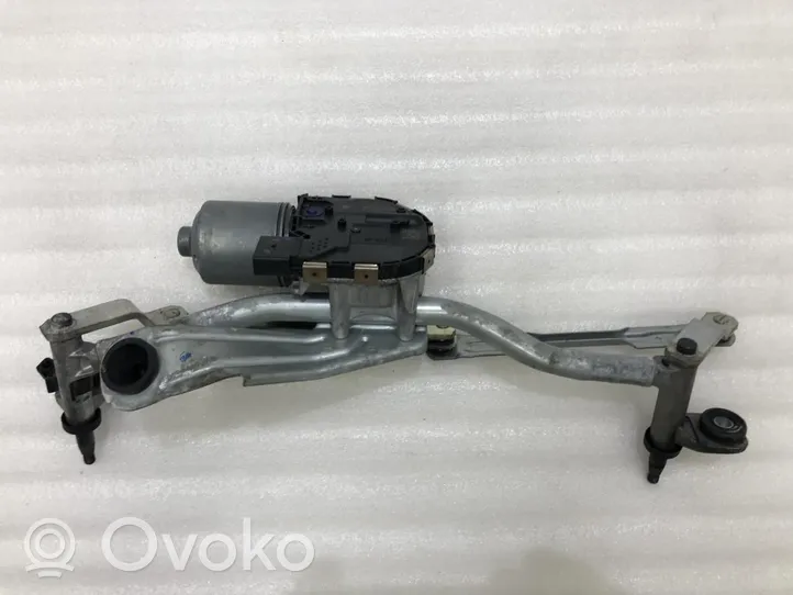 Volkswagen Touran III Front wiper linkage and motor 5TB955119A