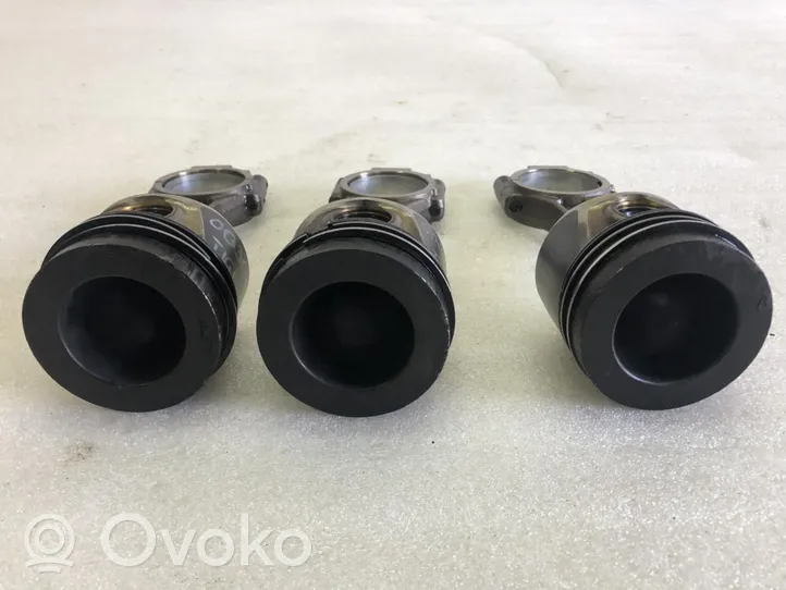 Volkswagen Tiguan Piston avec bielle 