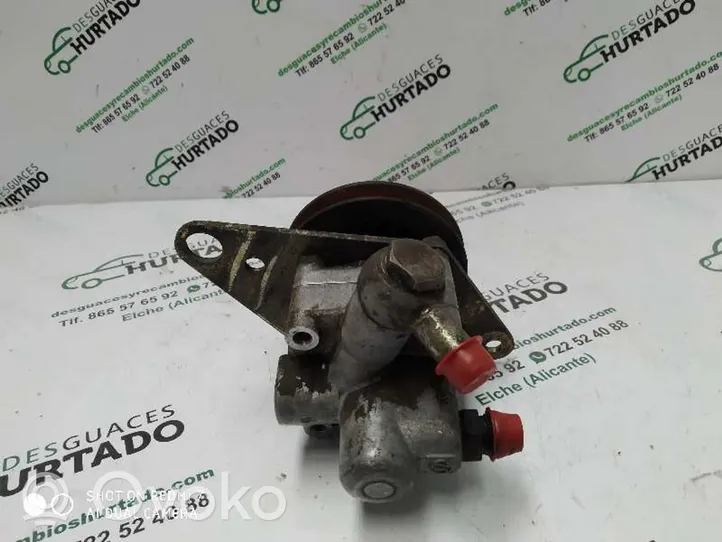 Mercedes-Benz 100 W631 Servopumpe 7681955136