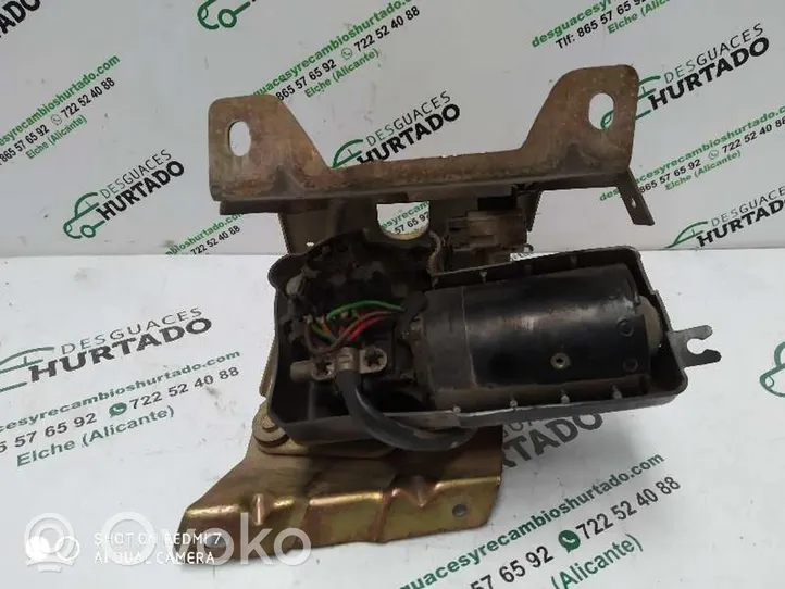 Nissan Vanette Motor y varillaje del limpiaparabrisas delantero 9390332230