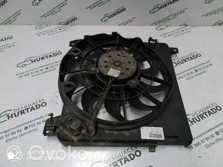 Opel Astra H Ventilatore di raffreddamento elettrico del radiatore 0130303304