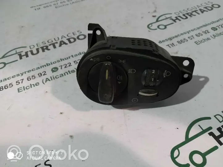 Ford Focus Przełącznik świateł 98AG13A024BG