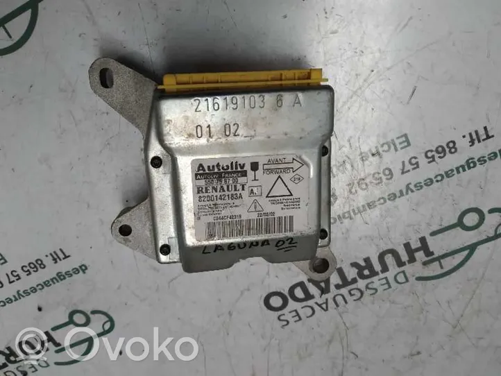 Renault Laguna II Sterownik / Moduł Airbag 8200142183A