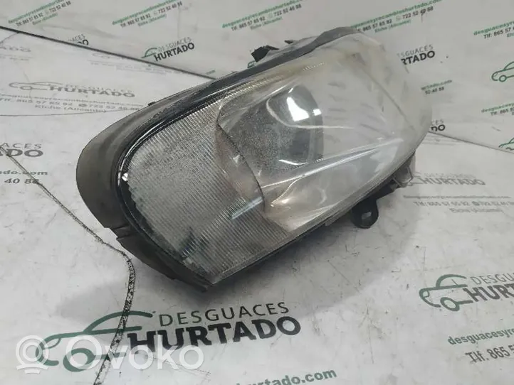 Opel Vectra B Lampa przednia 0301179272