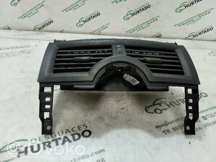 Renault Megane II Dash center air vent grill A100702