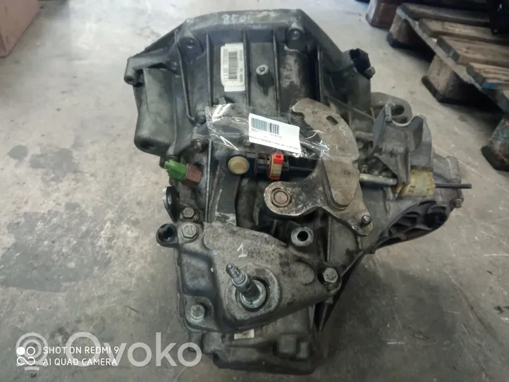 Renault Megane II Manual 6 speed gearbox TL4