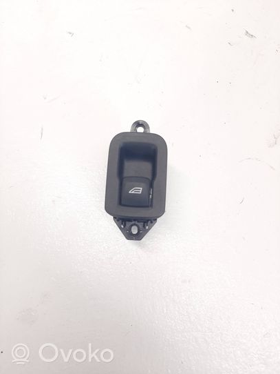 Volvo S60 Quarter vent window switch 31394841