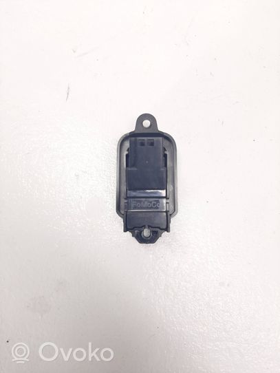 Volvo S60 Quarter vent window switch 31394841