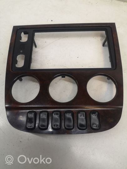 Mercedes-Benz ML W163 Console centrale, commande chauffage/clim W163MY2002