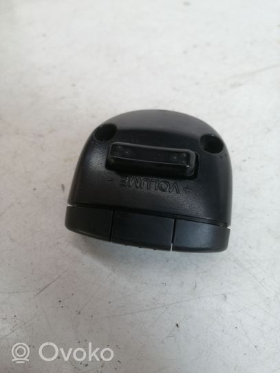 Chevrolet Lacetti Steering wheel buttons/switches 4M15B