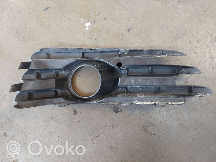 Opel Vectra C Grille inférieure de pare-chocs avant 13182924