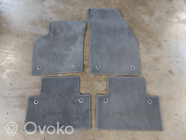 Volvo V50 Kit tapis de sol auto 