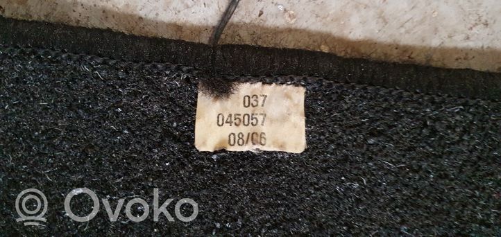 Toyota Corolla Verso AR10 Kit tapis de sol auto 012054854