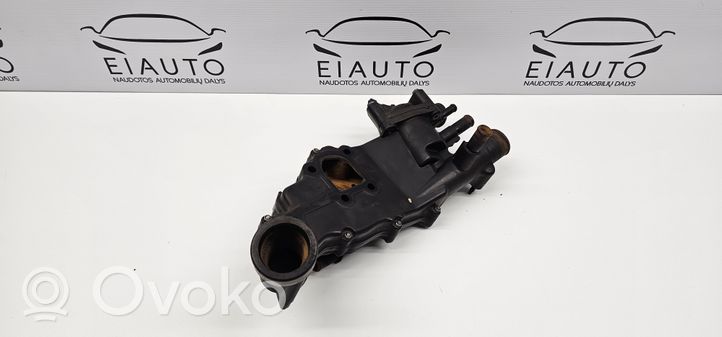 Citroen C5 Termostaatin kotelo 9643212380