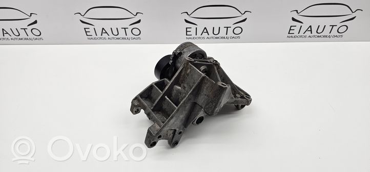 Citroen C5 Generaattorin/laturin kiinnike 9643834880