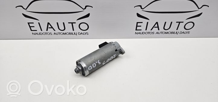 BMW X5 E70 Motorino di regolazione del sedile 0130002636