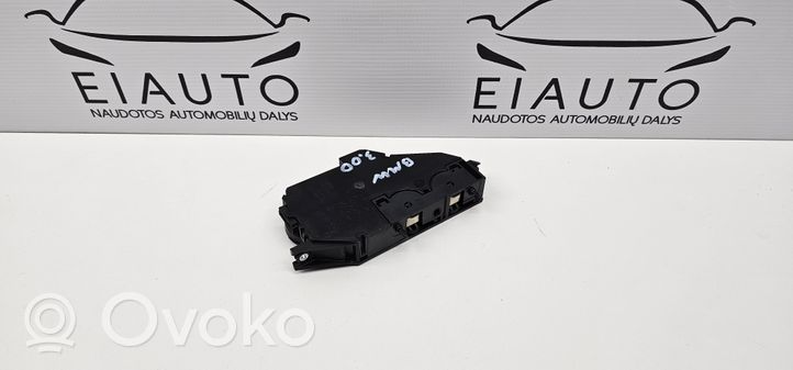 BMW X5 E70 Serratura vano portaoggetti 9177780