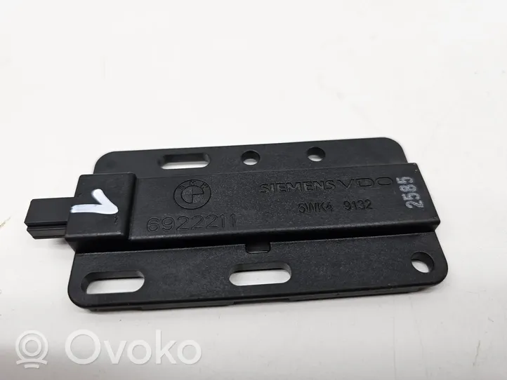 BMW X6 E71 Beraktės sistemos KESSY (keyless) valdymo blokas/ modulis 6922211