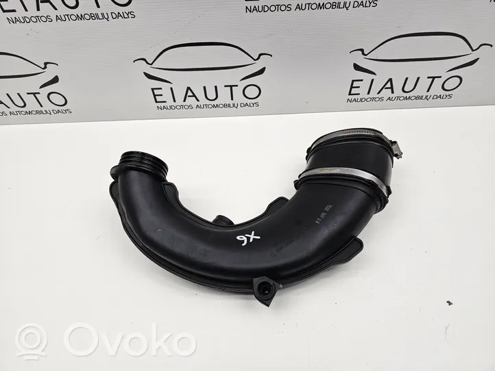 BMW X6 E71 Air intake duct part 7577451