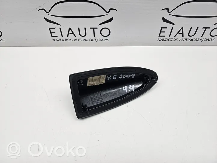 BMW X6 E71 Kattoantennin (GPS) suoja 9165638