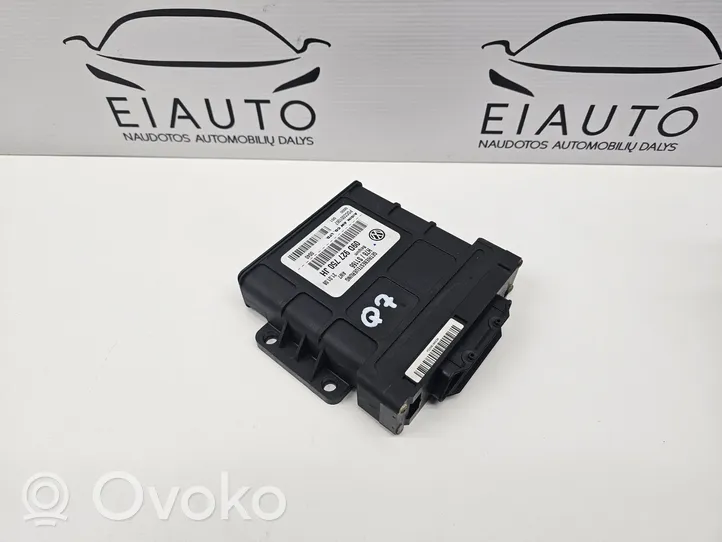 Audi Q7 4L Gearbox control unit/module 09D927750