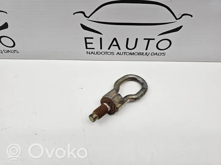 Ford Mondeo Mk III Towing hook eye 