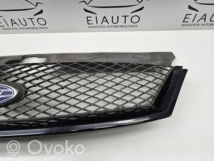 Ford Mondeo Mk III Maskownica / Grill / Atrapa górna chłodnicy 1S7X8A100A