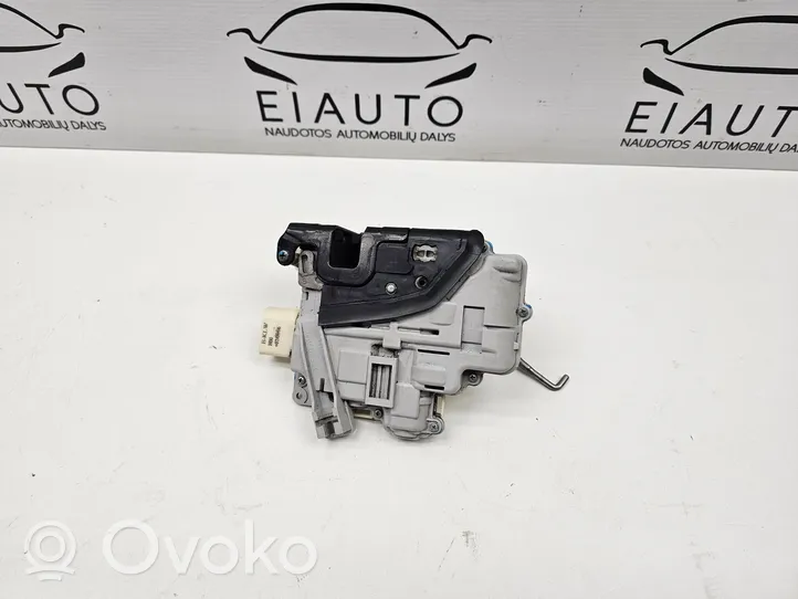 Audi A6 S6 C6 4F Zamek drzwi tylnych 4F0839015A