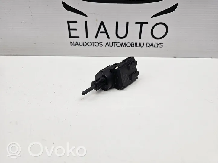 Audi A6 S6 C6 4F Bremzes pedāļa sensors 3B0945511C