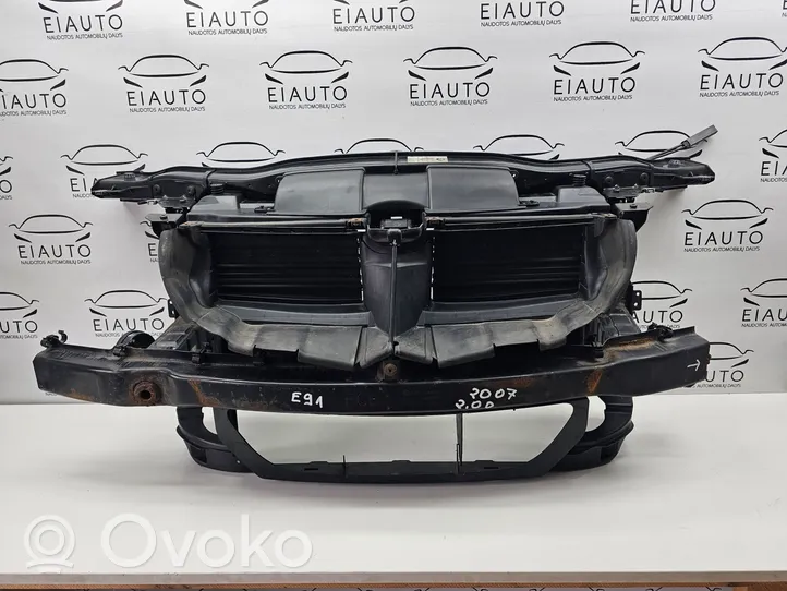 BMW 3 E90 E91 Support de radiateur sur cadre face avant 7146645