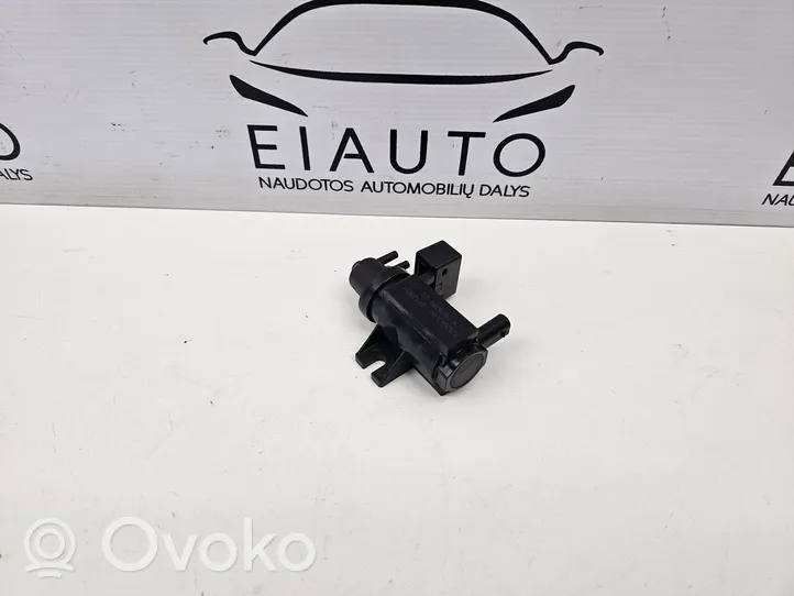 BMW 3 E90 E91 Solenoidinis vožtuvas 7805391