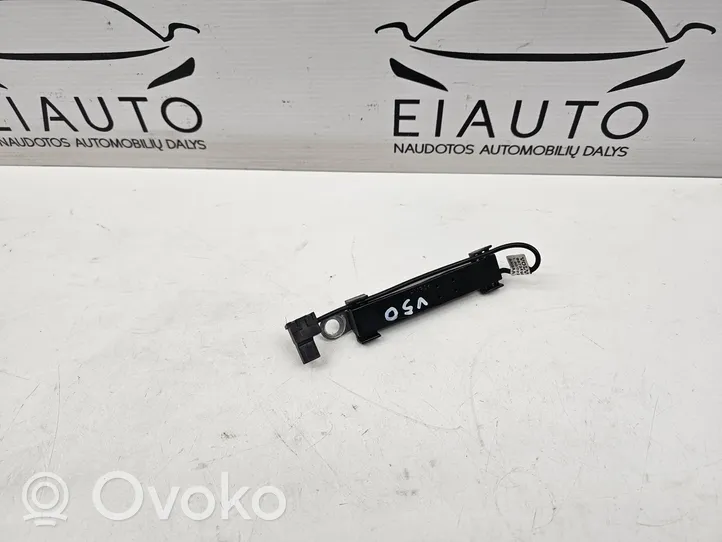 Volvo V50 Antenos stiprintuvas 8673495