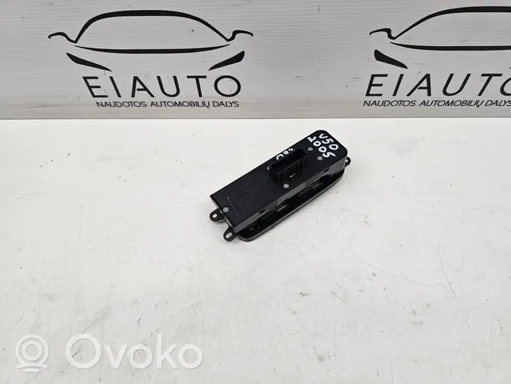 Volvo V50 Elektrisko logu slēdzis 30710787