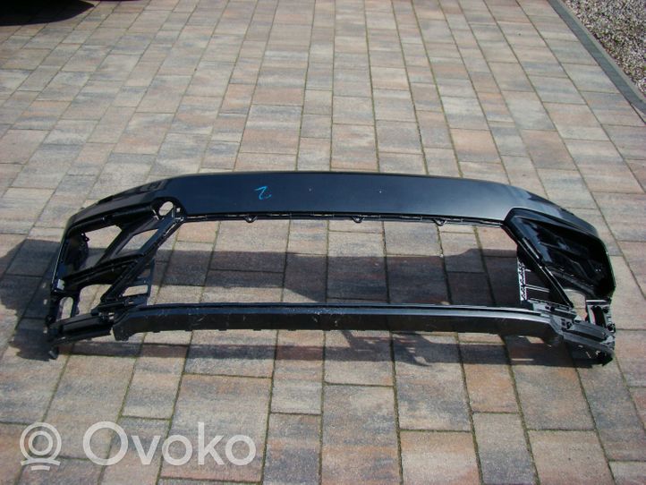 Volkswagen Tiguan Front bumper 