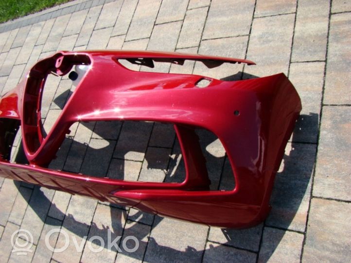 Alfa Romeo Giulia Zderzak przedni 