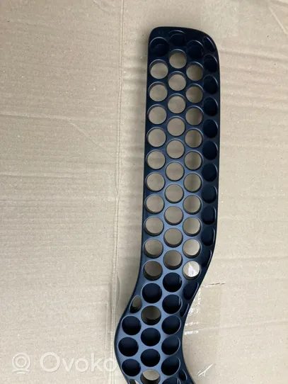 Toyota Yaris Grille calandre supérieure de pare-chocs avant 53101-52010