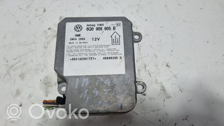 Volkswagen PASSAT B5 Gaisa spilvenu vadības bloks 