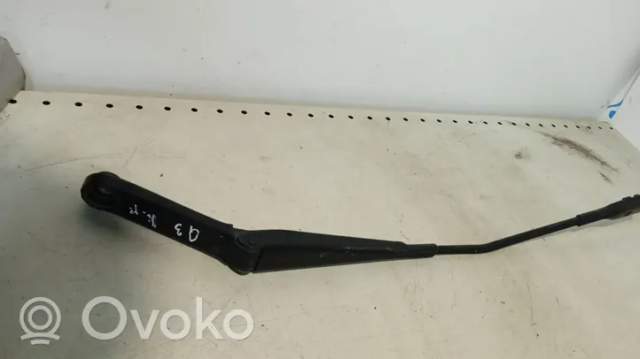 Audi Q3 8U Front wiper blade arm 