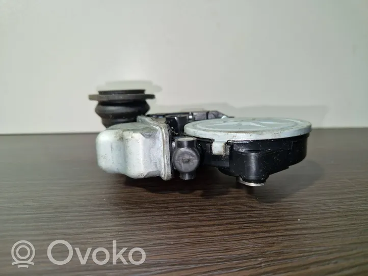 Lexus GS 300 350 430 450H Motorino alzacristalli della portiera anteriore 0620201150