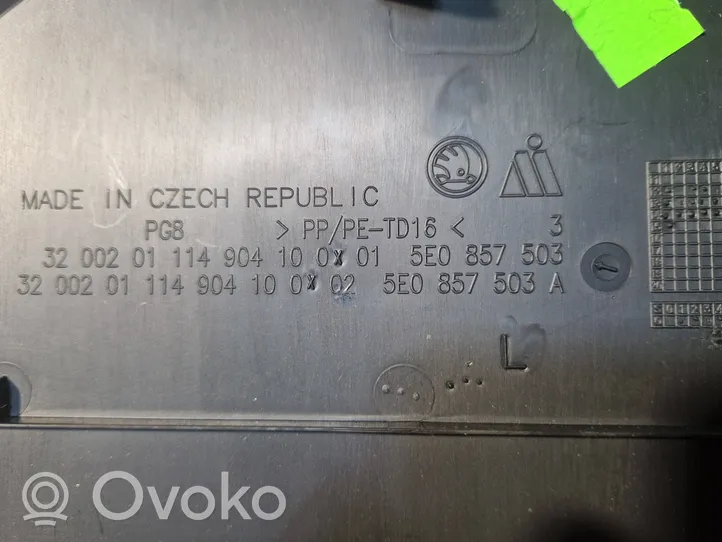 Skoda Octavia Mk3 (5E) Ramka deski rozdzielczej 5E0857503A